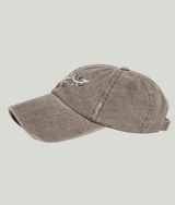 Sand coloured cap with GYMKUMA Arabic embroidery