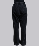 Nabila 2.0 Sweatpants in Black, view 4 — GYMKUMA