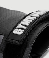 GYMKUMA 3 Hole Hand Grips - Carbon Fiber