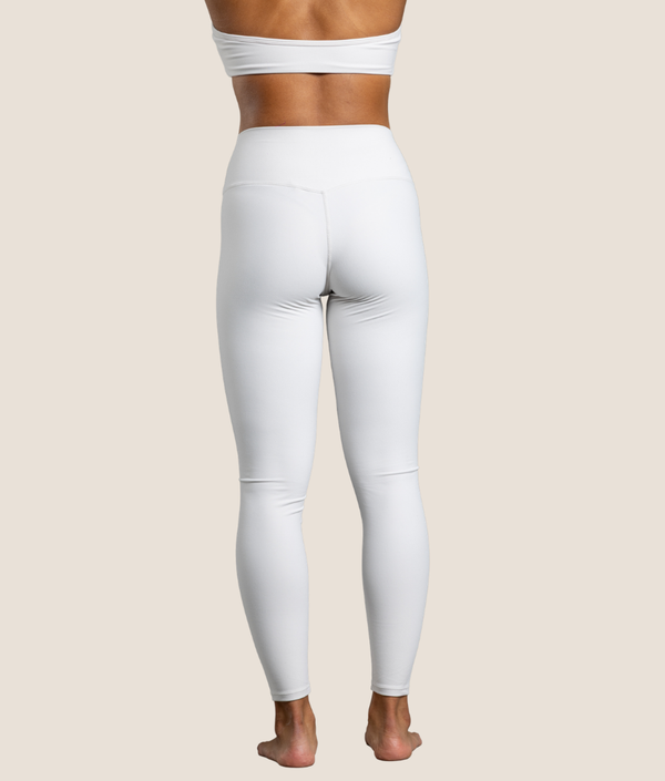 Next Level Bra in Pearl Gray — GYMKUMA