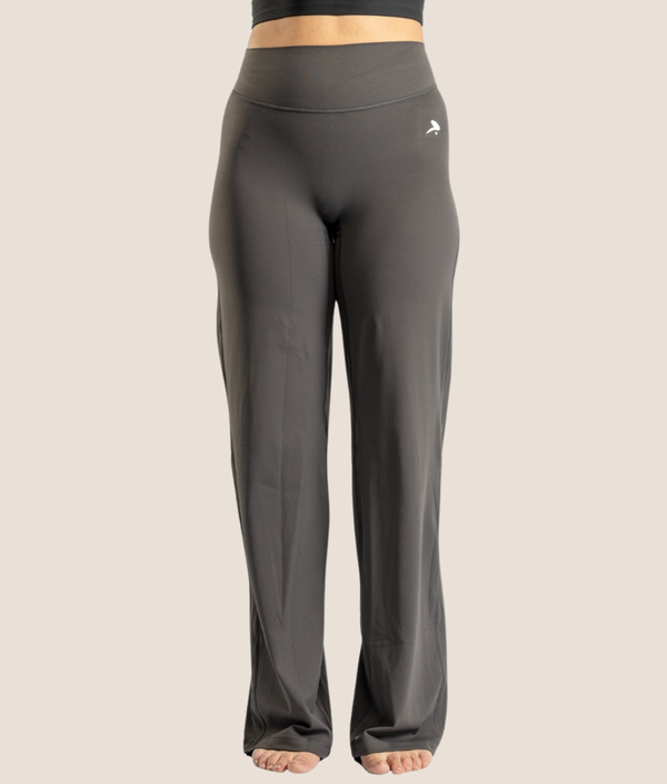 Everything Straight Leg Bottoms in Coal Gray, view 2 — GYMKUMA