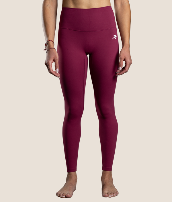 Fly Leggings in Berry Red — GYMKUMA