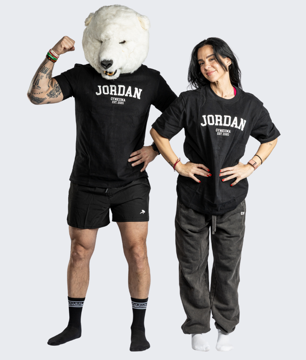 Jordan Varsity T-Shirt in Black, view 2 — GYMKUMA