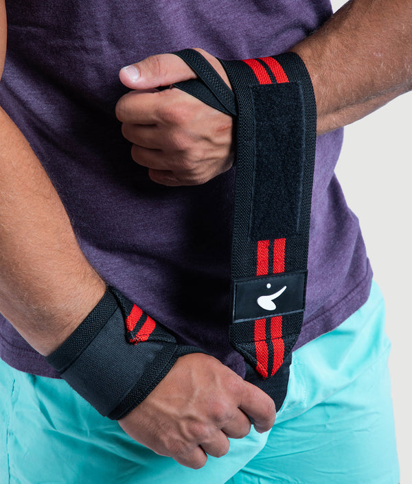 GYMKUMA wrist straps in black with red stripes